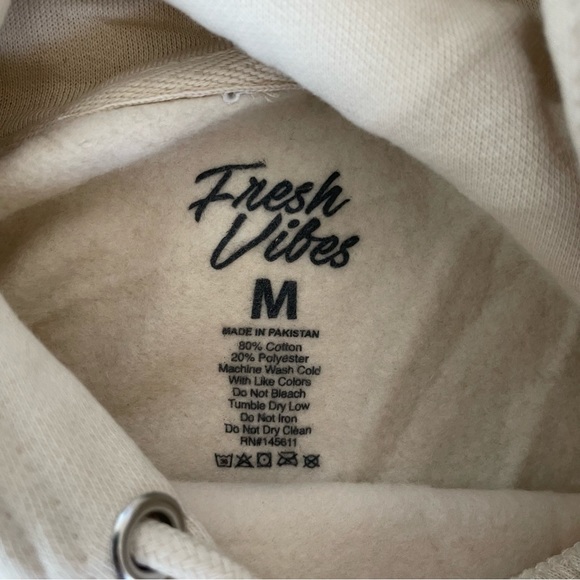 NEW FRESH VIBES PURE SMOKE CREAM HOODIE SZ MEDIUM M - Picture 5 of 8